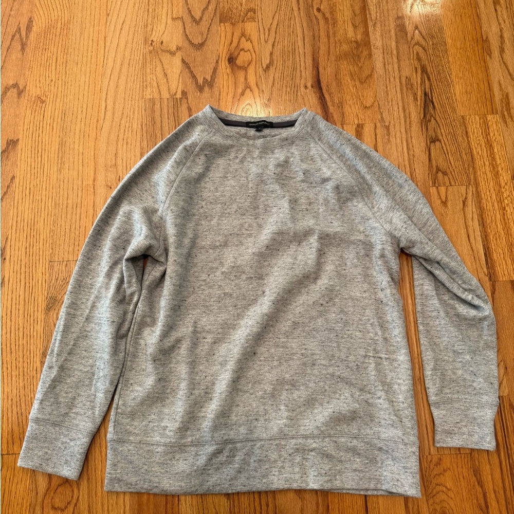 Men's banana republic Gray crewneck Sweater